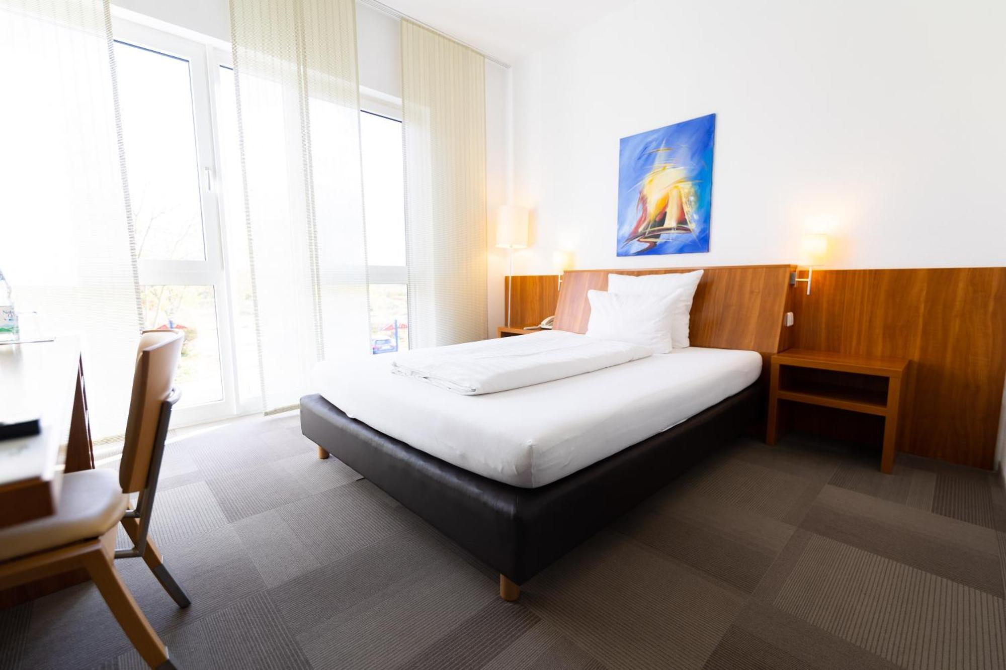 Hotel Darstein Altrip Exterior photo