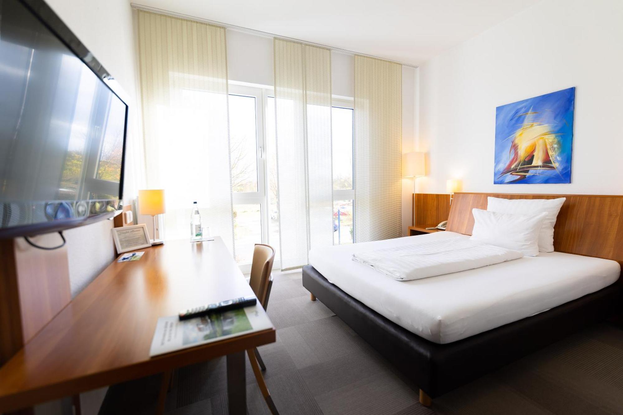 Hotel Darstein Altrip Exterior photo