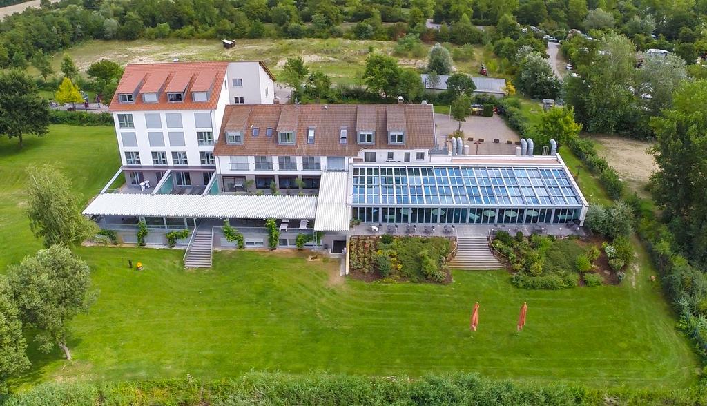 Hotel Darstein Altrip Exterior photo